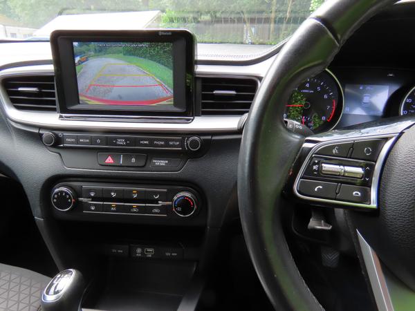 Used Kia Ceed LC69WAE 18