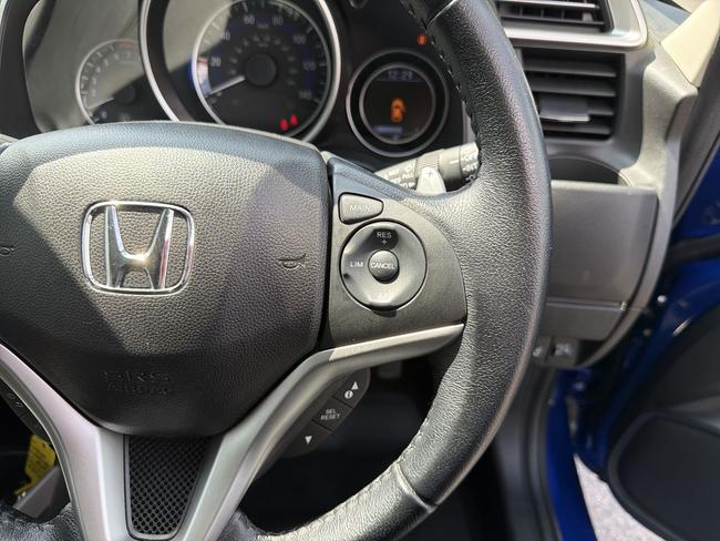Honda Jazz Photo 38f417b7-ccf2-4da9-8f5a-c9730988d0c1.jpg