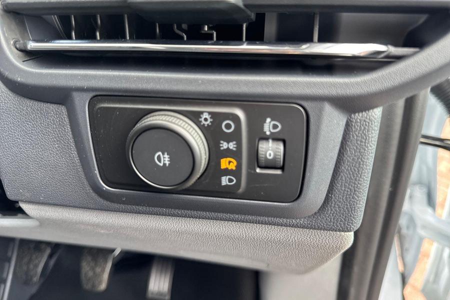 Ford TRANSIT CUSTOM Photo 38fbadb4-f413-4963-be9b-e50b3b9c2ef3.jpg