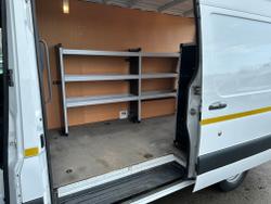 Mercedes-Benz Sprinter Photo 22