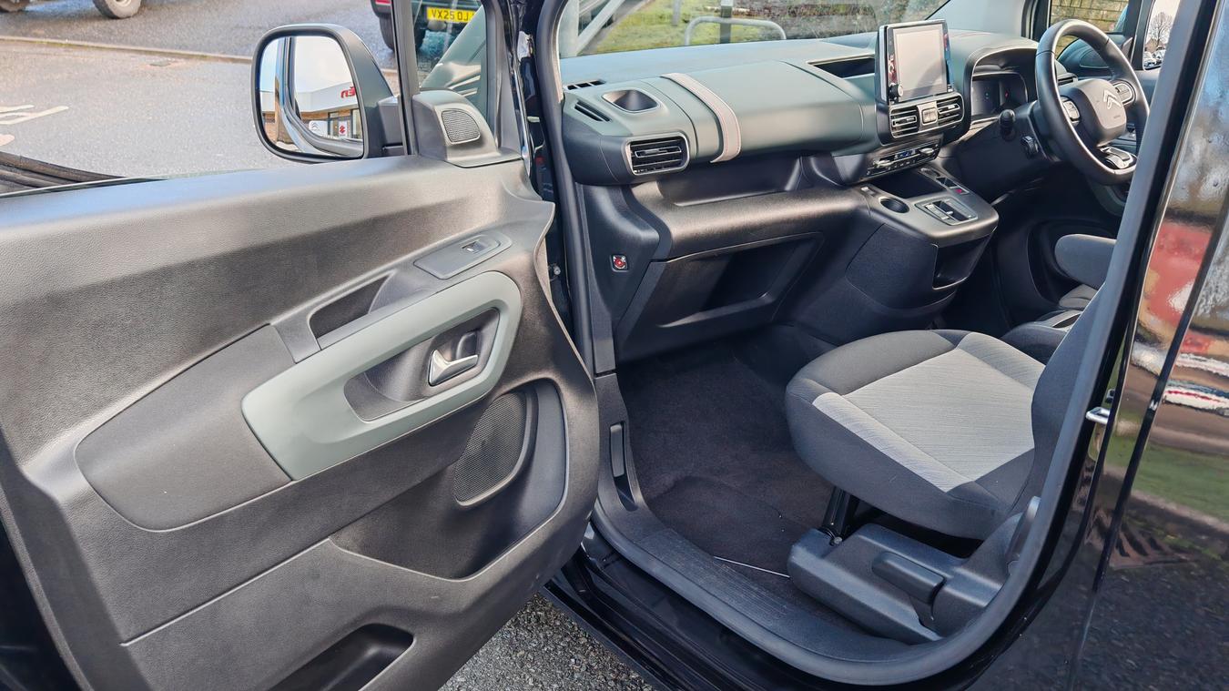 Used Citroen e-Berlingo MC72BWN 21