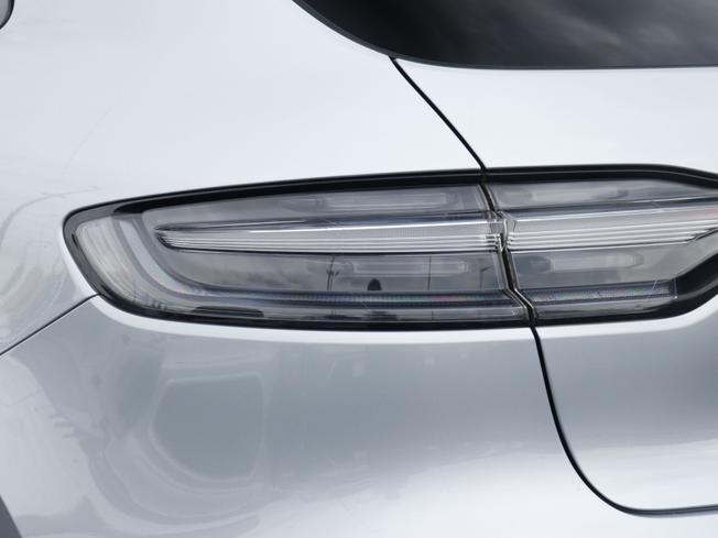 PORSCHE Macan Photo 13