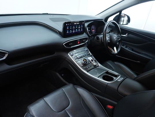 Hyundai Santa Fe Photo 39201e6c-6770-41f8-b81a-0af6e328bad7.jpg