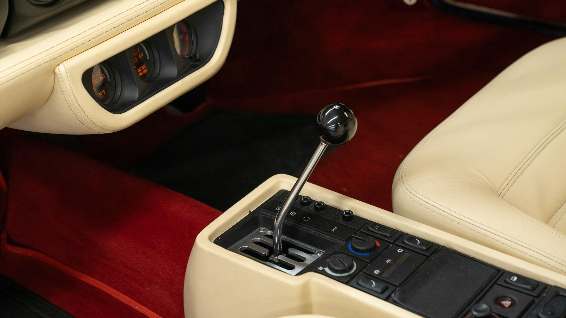 Ferrari 512 Photo 39268747-cc49-4f89-9fa2-4210dbdcf1ac.jpg