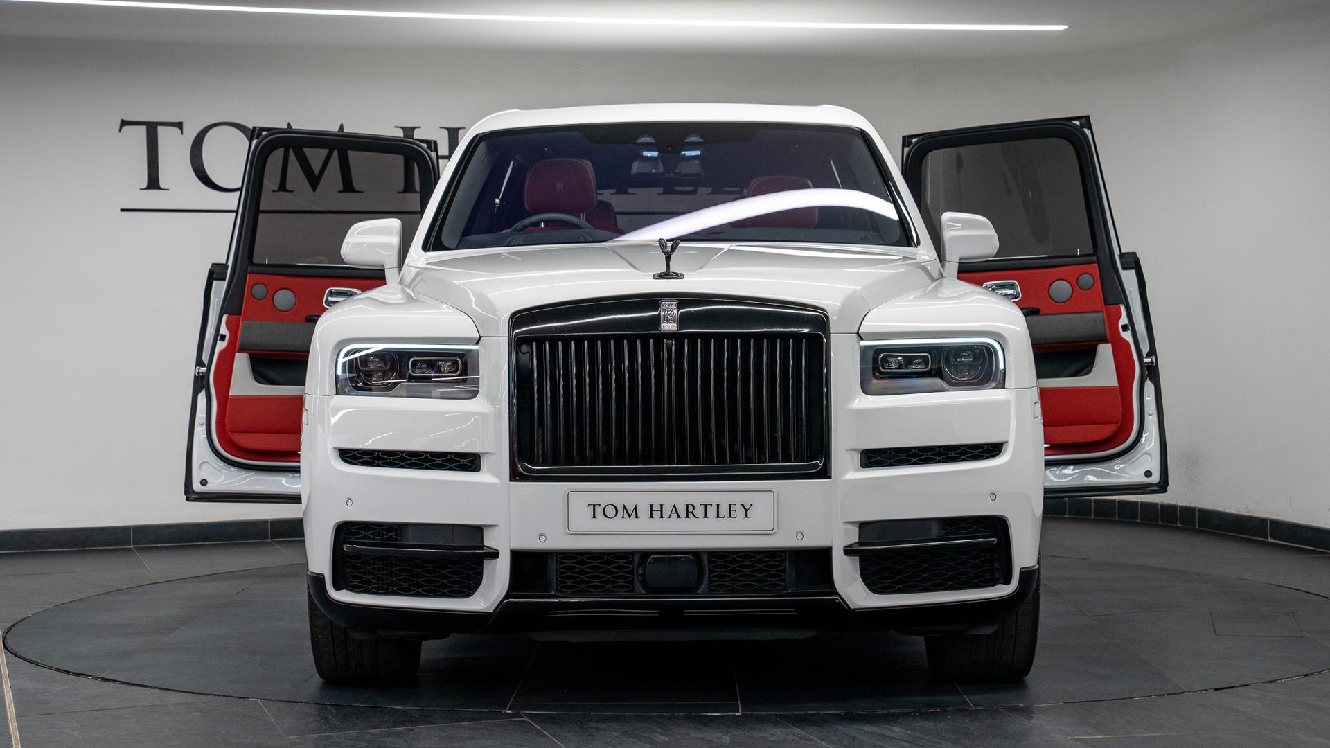 Rolls-Royce Cullinan Photo 39297ea6-2a77-4db8-8ba1-0ada8e782fdf.jpg