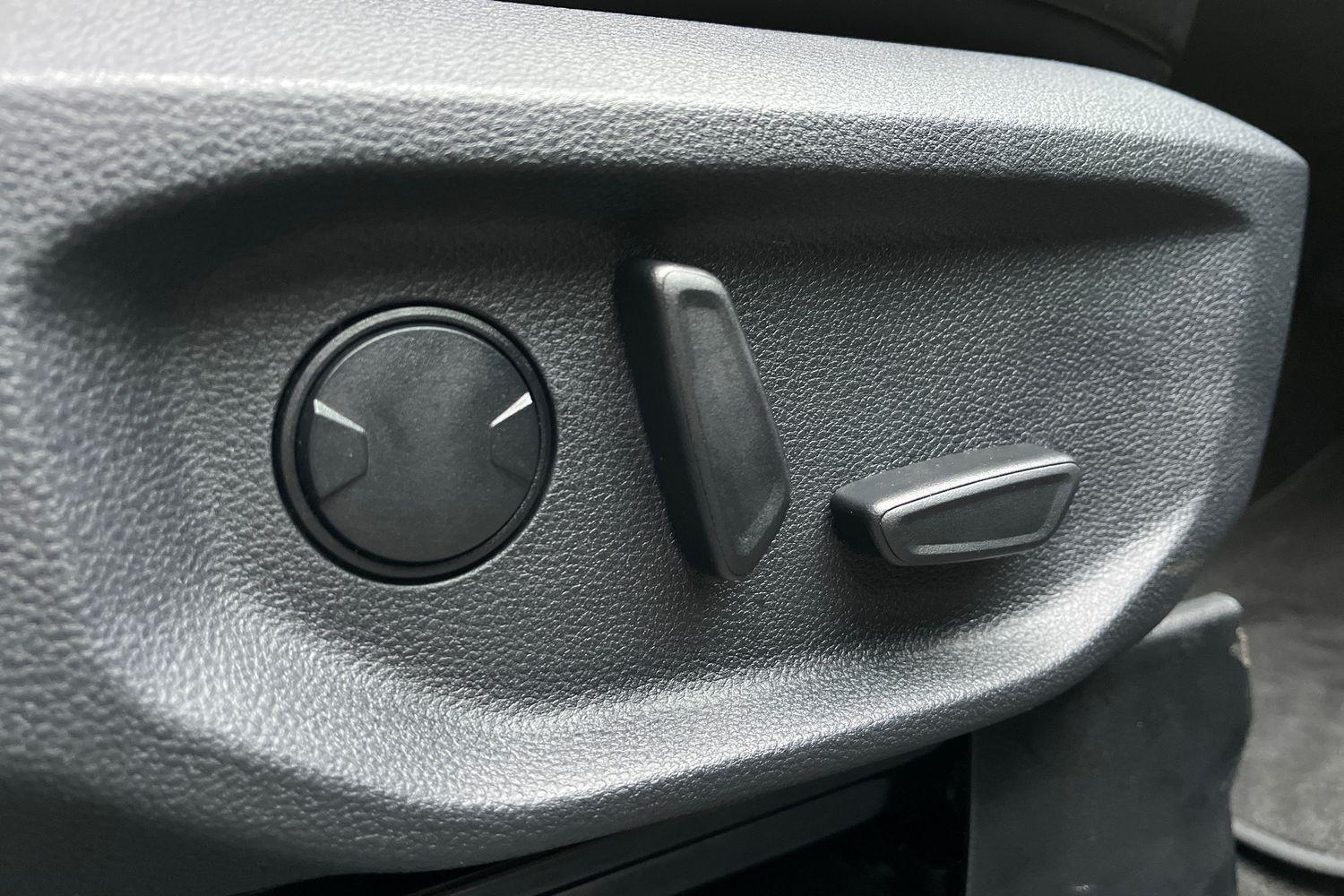 Ford RANGER Photo 21