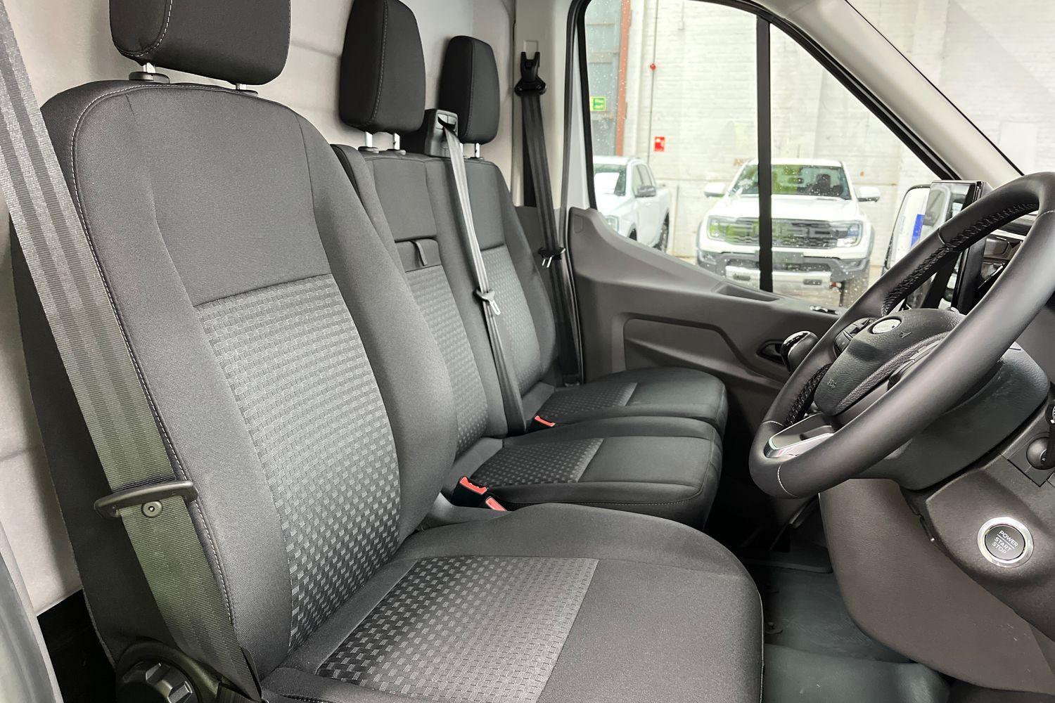 Ford TRANSIT Photo 23