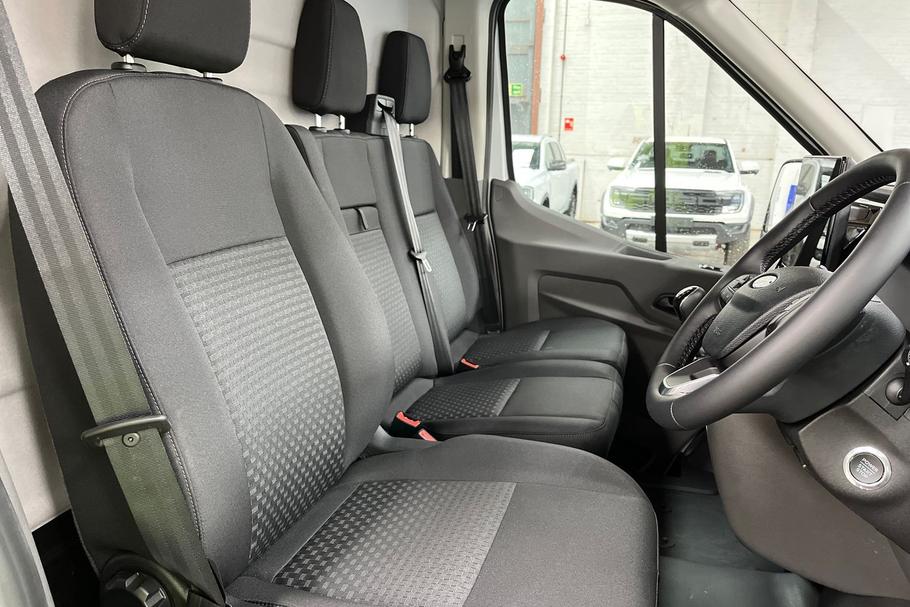 Used Ford TRANSIT TRANISTTRENDL3 24