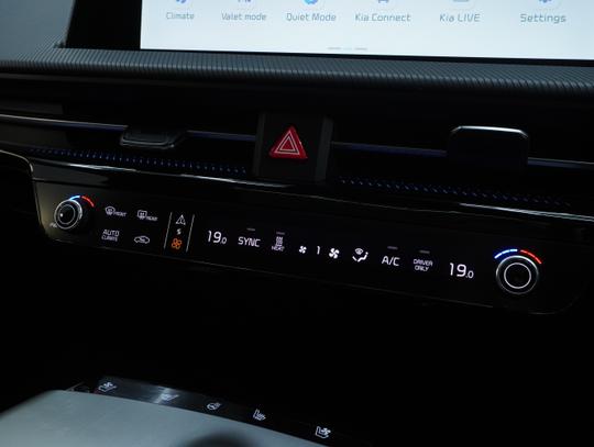 Kia EV6 Photo 394758bf-5c2f-43b1-b29e-172371d1e409.jpg