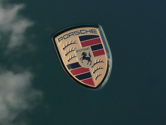 PORSCHE 911 Photo 55