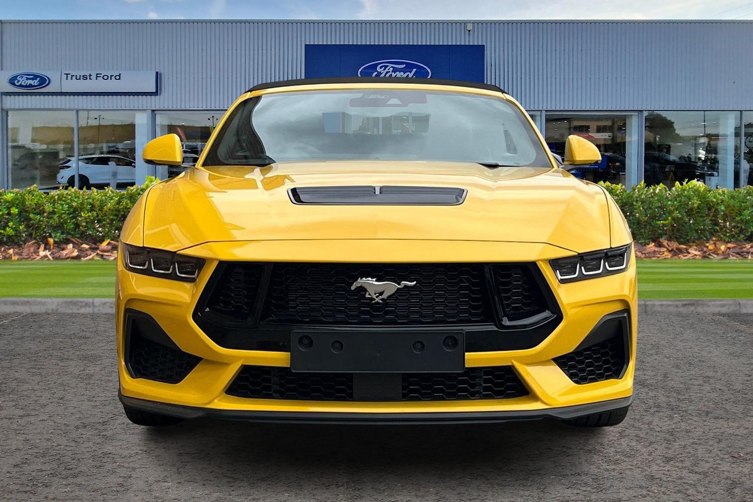 Ford MUSTANG Photo 5