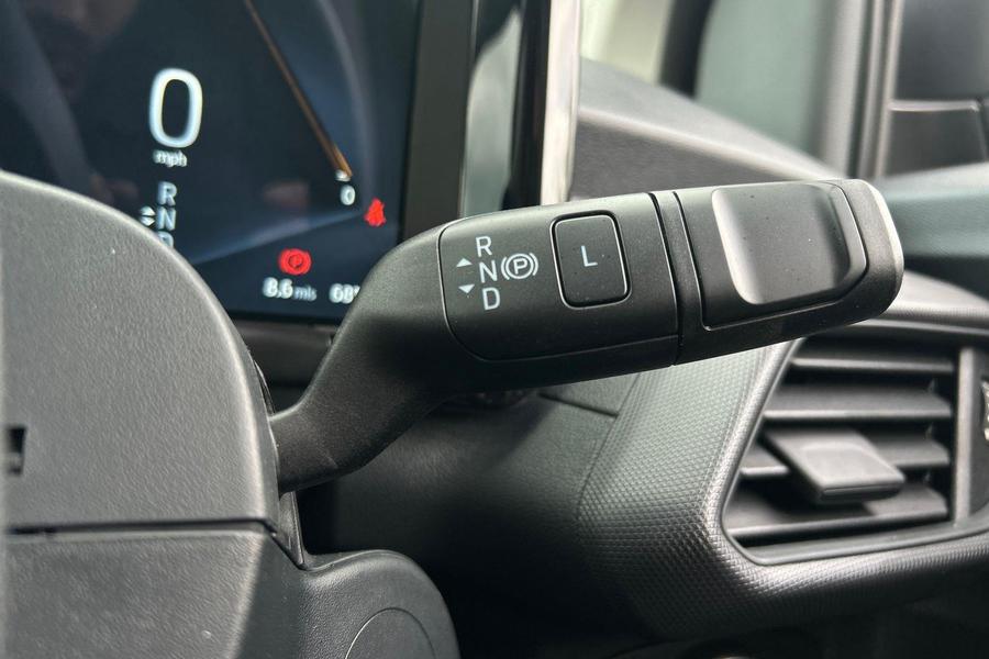 Ford E-TRANSIT COURIER Photo 396b8fc9-38c0-482b-b7d0-adf524cee750.jpg