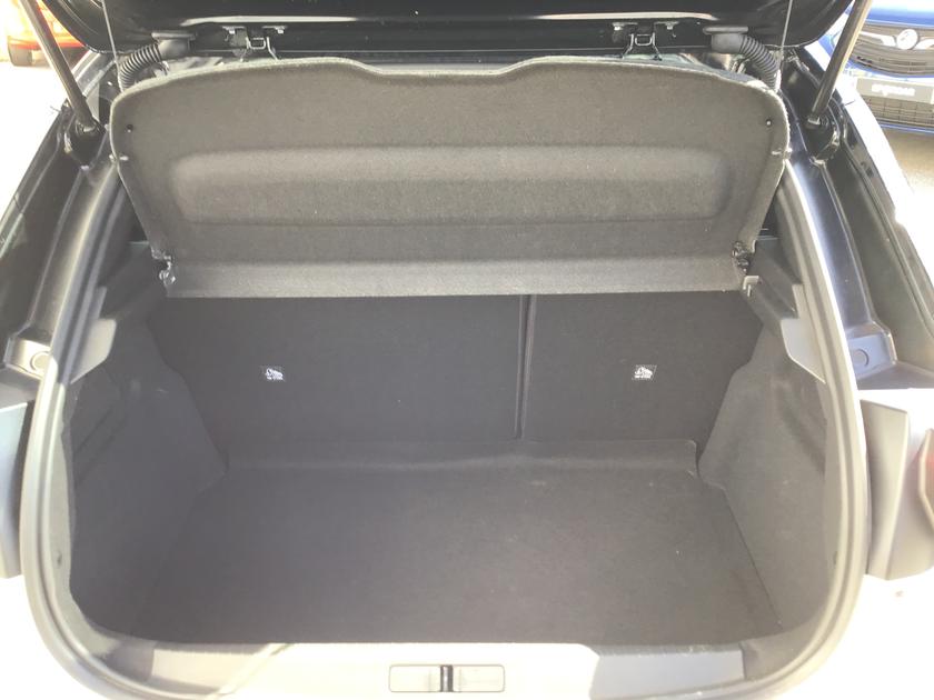 Vauxhall Corsa Photo 396dc774-6f2f-4eb7-b44a-72c6ff5820b1.jpg