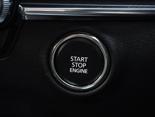 Mazda 3 Photo 39765ff3-36f3-49a5-9016-3b3e3fee77d4.jpg