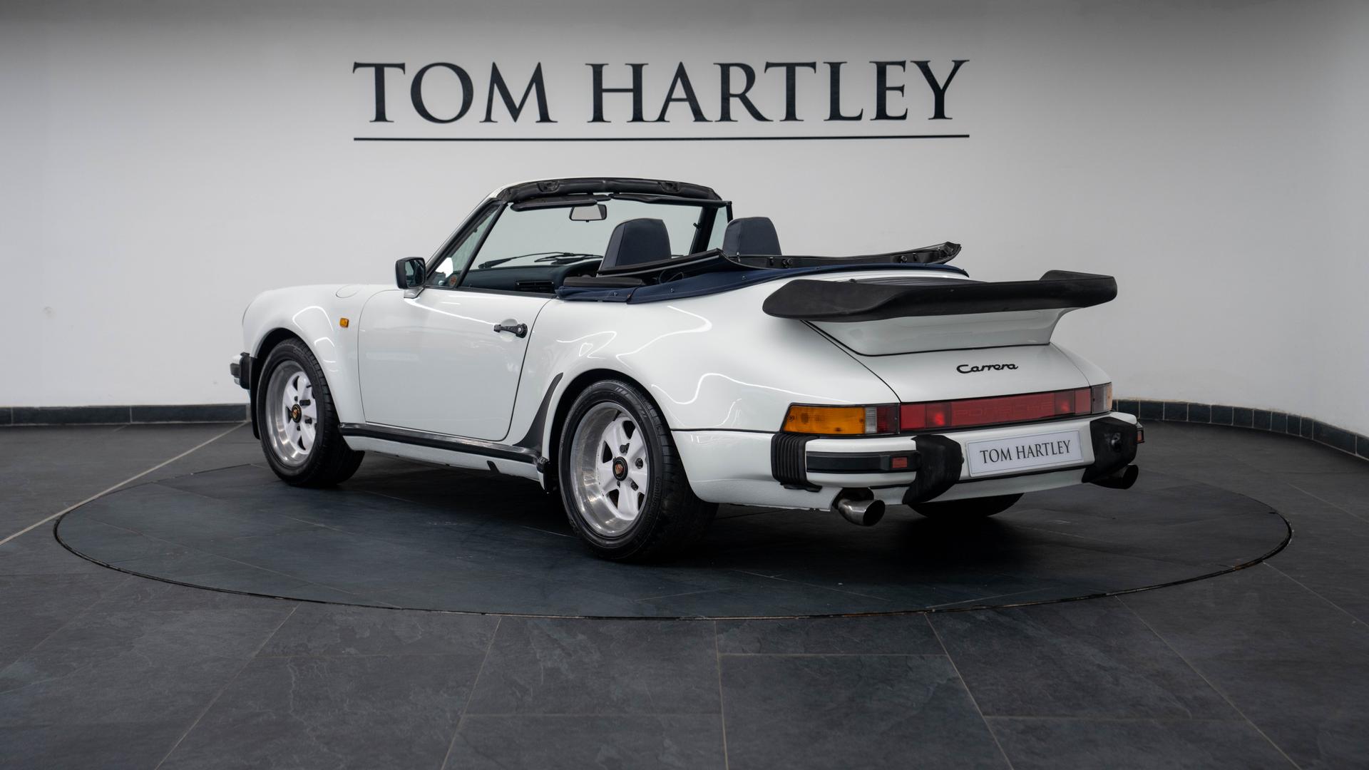Porsche 911 Carrera Photo 3977b533-bc96-422d-a8f8-1fc922fb013f.jpg
