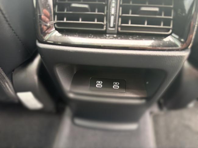 Honda CR-V Photo 397dd17c-bfc9-41b6-84b1-0973134aa7c2.jpg