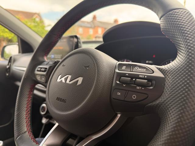 Kia Picanto Photo 39993ce4-c3a9-4c5e-b5fa-6c6520f2a702.jpg