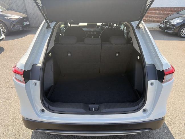 Honda HR-V Photo 399b0af2-f4db-4fa0-bdcd-e1875d8397af.jpg