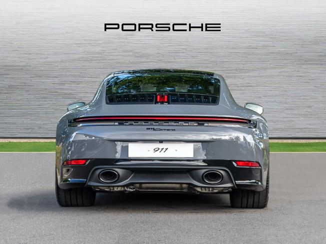 PORSCHE 911 Photo 7