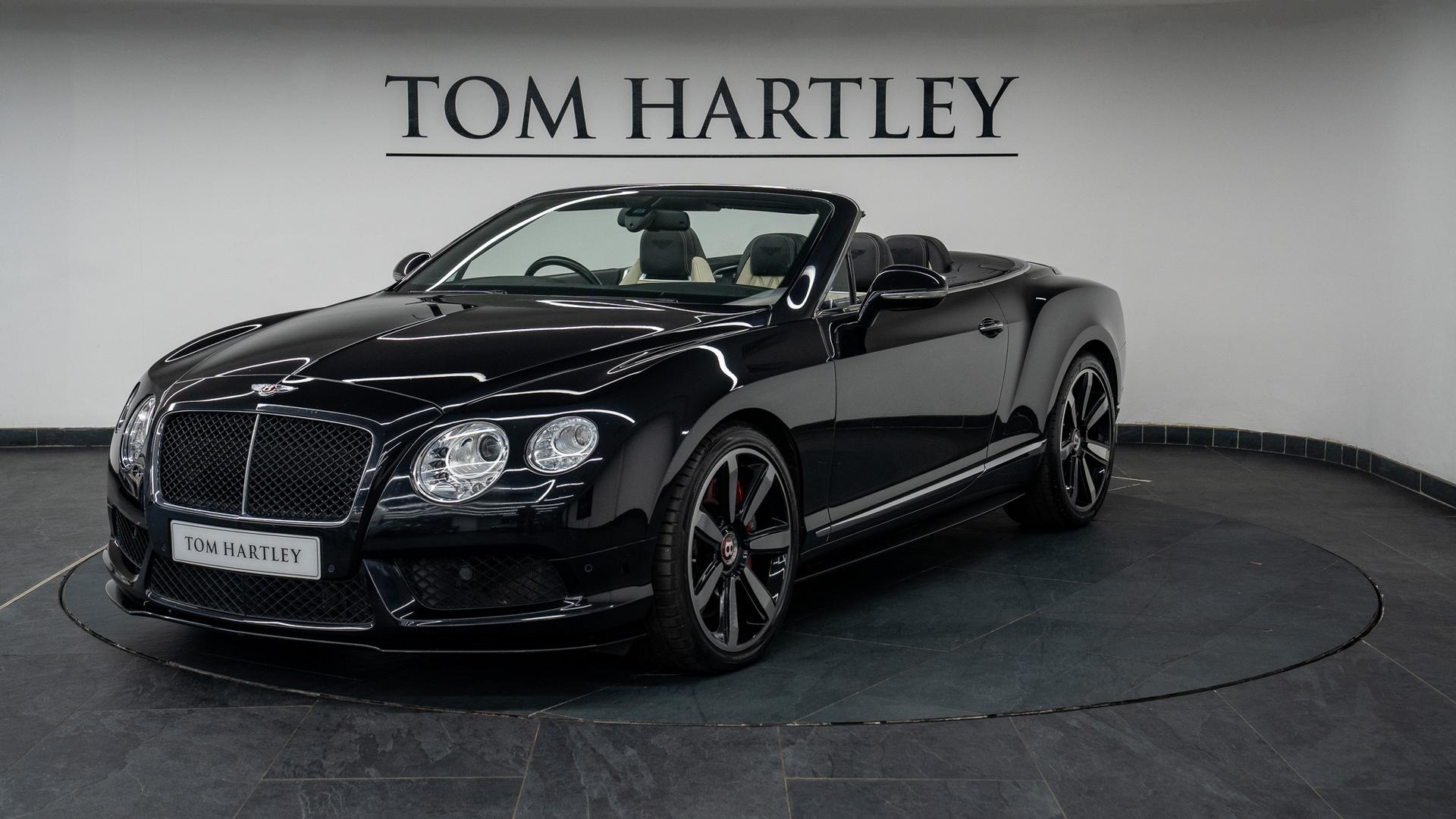 Bentley Continental GTC Photo 39b7dc33-1851-48f9-8b37-241eea8bb1ad.jpg