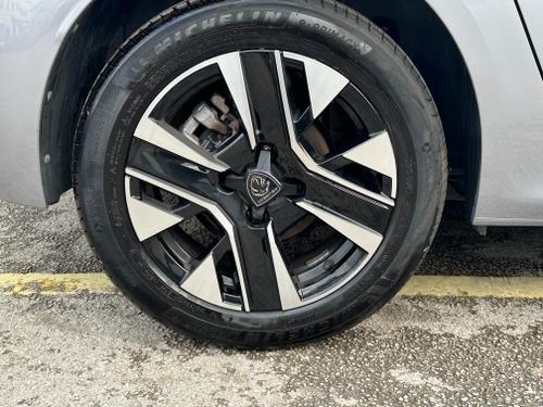Peugeot 208 Photo 39d29b69-7d8c-4f71-b04f-17e8c60c80a1.jpeg