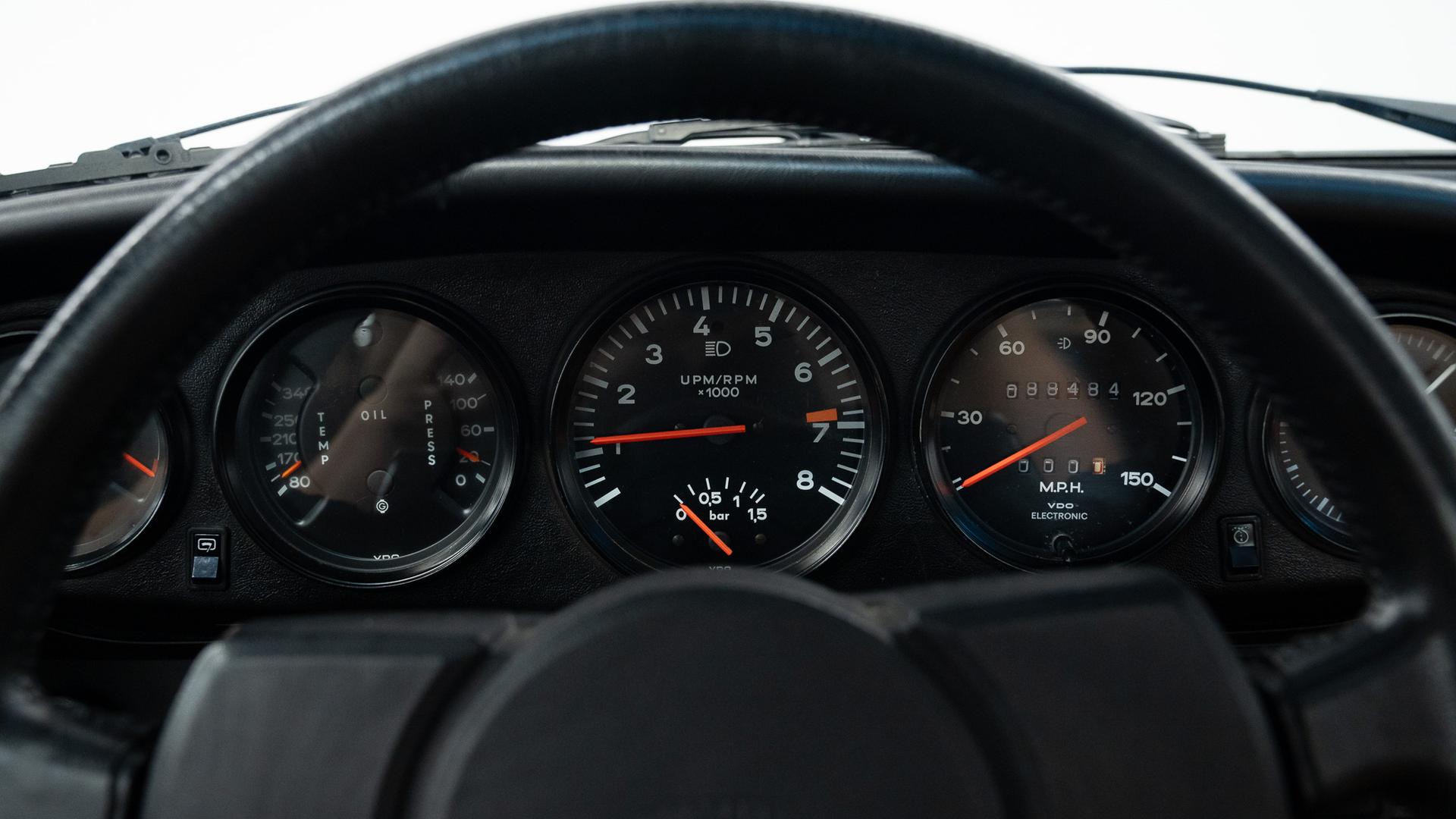 Porsche 911 Photo 39d5182c-d7e0-4035-a010-326bb850b9c3.jpg