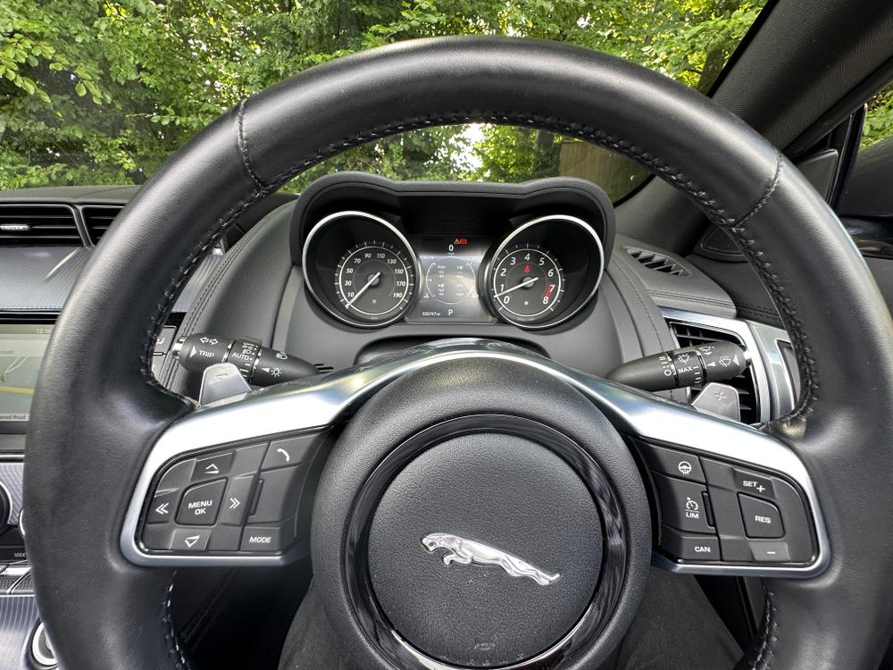 Used Jaguar F-Type OW17DWC 32