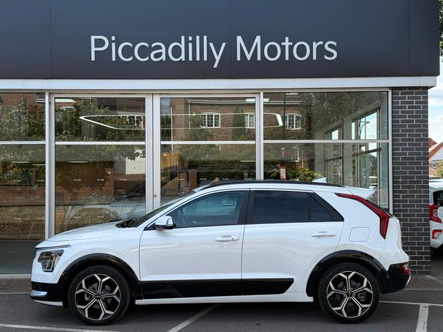 Kia Niro Photo 39f8ea22-364d-4e45-9b49-74061e22194d.jpg