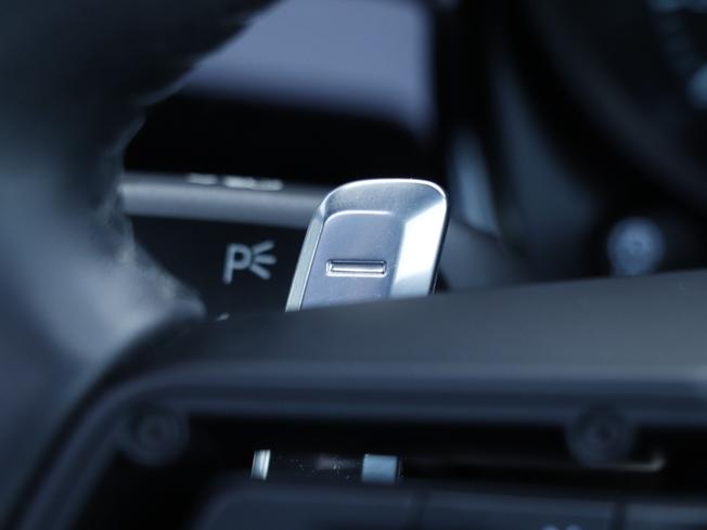 PORSCHE Macan Photo 23