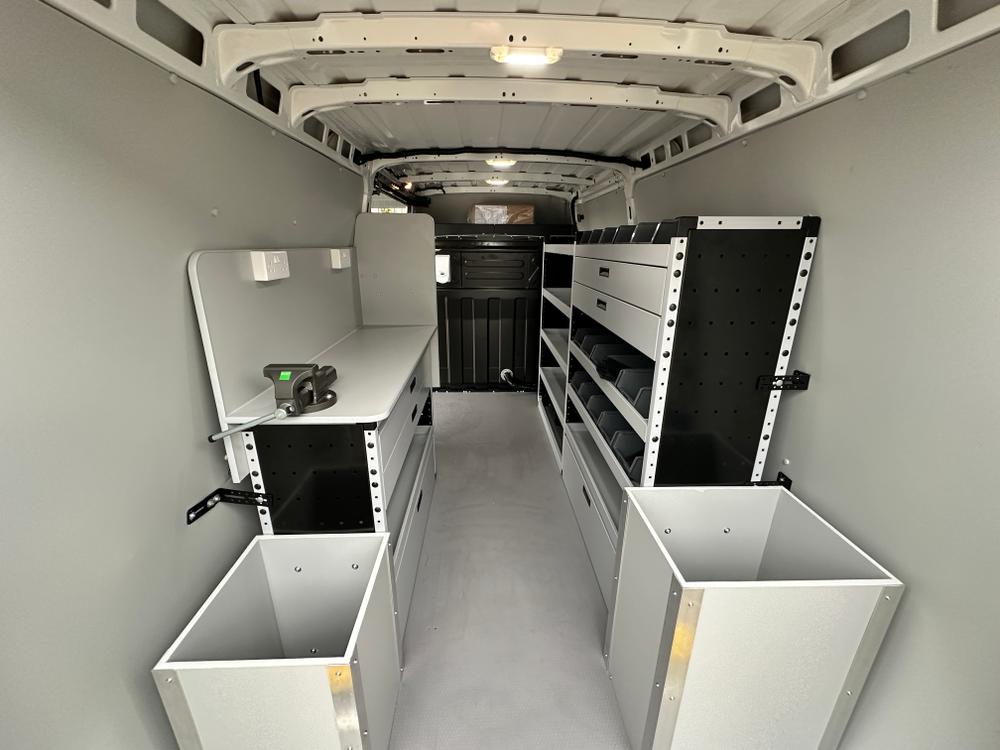 Ford Transit Photo 3a2b6484-2311-4c2d-bd8b-55eeaae22ee3.jpg