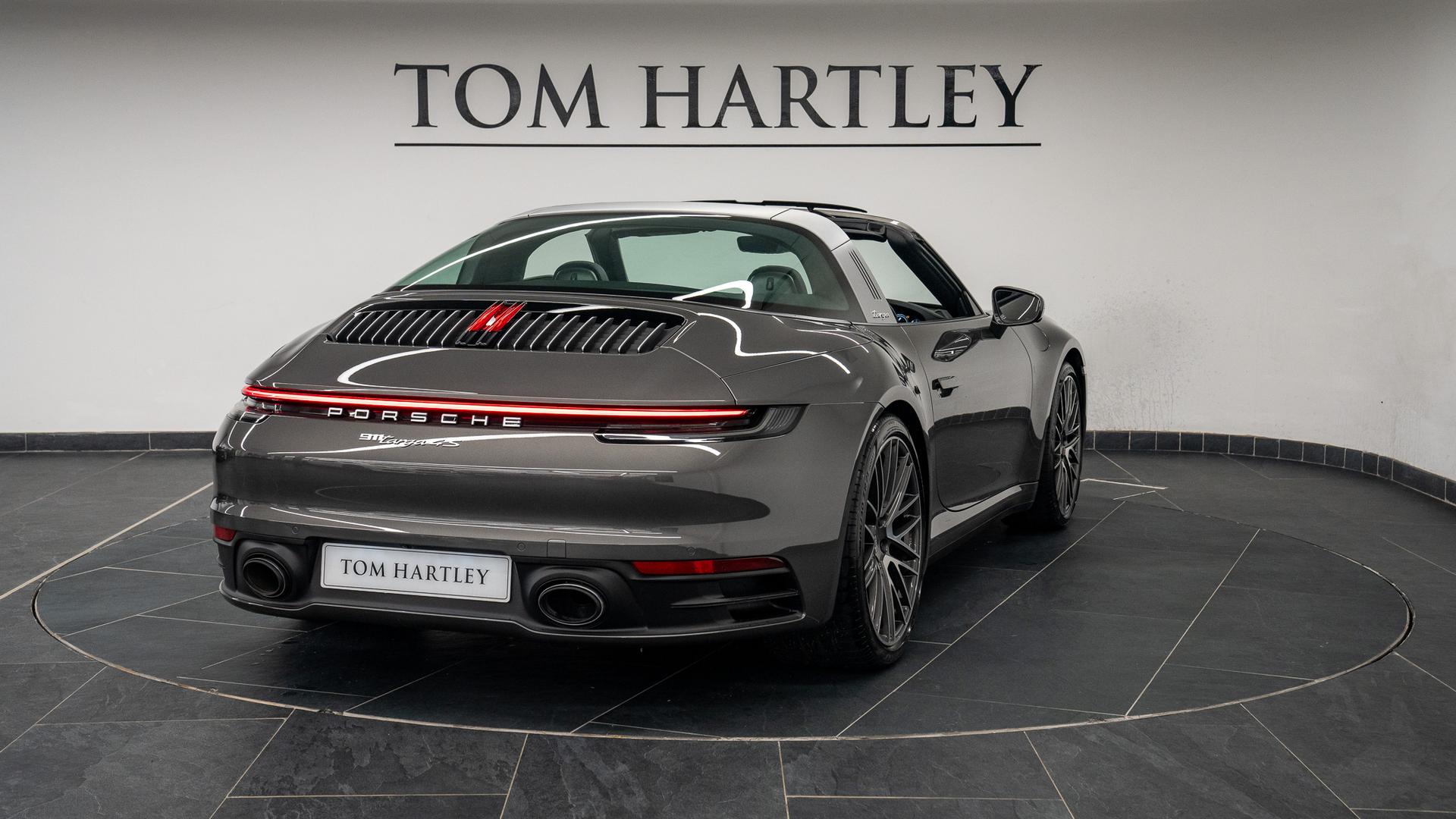 Porsche 911 Photo 3a3e7284-de74-40c8-b534-85a129823dd6.jpg