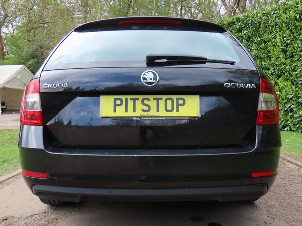 Used Skoda Octavia GJ20VYT 11