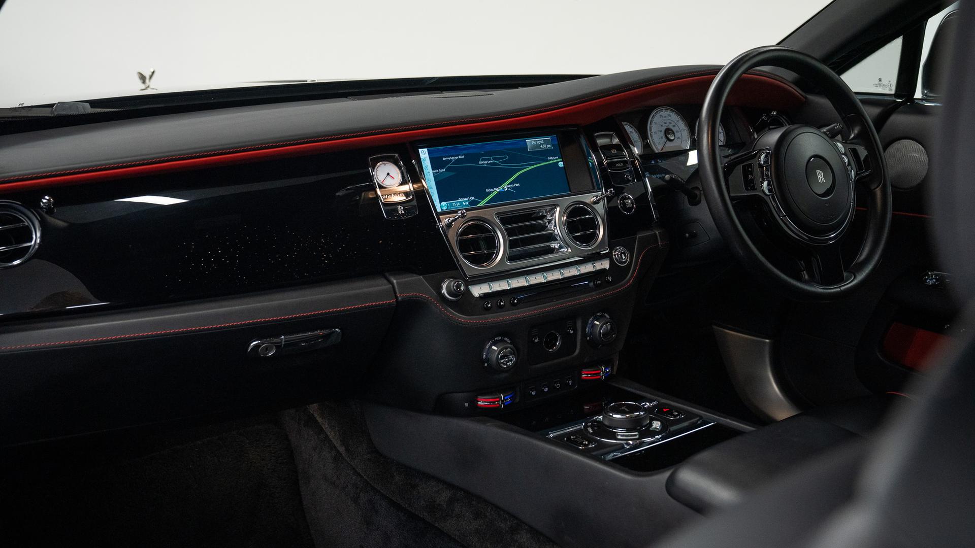 Rolls-Royce Wraith Photo 3a90adf6-53dc-4d50-acc8-ee3ce26dd5f3.jpg
