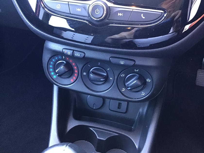 Vauxhall Corsa Photo 3a9228a0-21ed-4027-93ed-2c2219c21b87.jpg