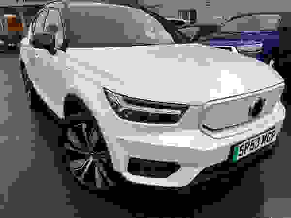 Used 2021 VOLVO XC40 300kW Recharge Twin Pro 78kWh 5dr AWD Auto White at Chippenham Motor Company