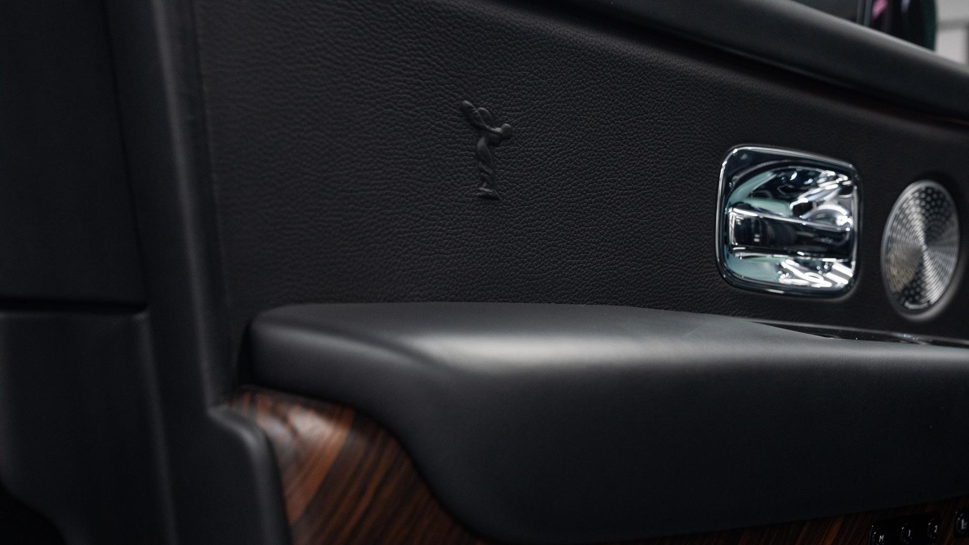 Rolls-Royce Cullinan Photo 3a940187-d452-485d-9b93-5cdaa1b41cfc.jpg
