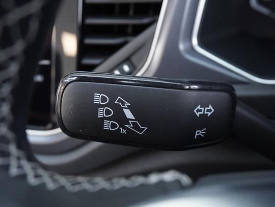 Volkswagen T-Roc Photo 3a9a697b-ece7-4d06-b686-c5b44ac55be7.jpg