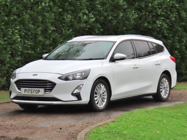 Used Ford Focus HF69CUX 2