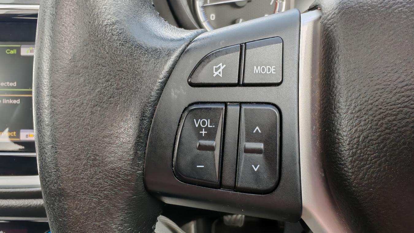 Used Suzuki SX4 S-Cross KL19KWX 34