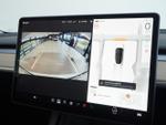 TESLA Model 3 Photo 13