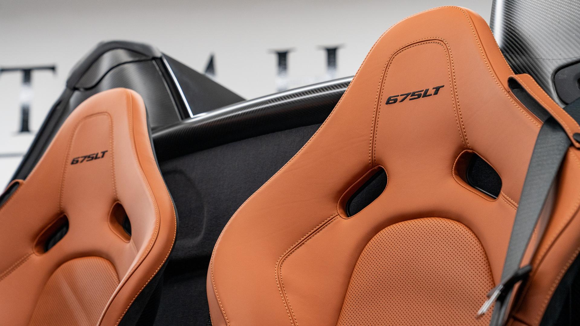 McLaren 675 LT Photo 3accf3e6-571b-416f-bfe0-6ad568670699.jpg