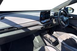 VOLKSWAGEN Id.5 Photo 2