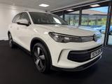 Volkswagen Tiguan Photo 2