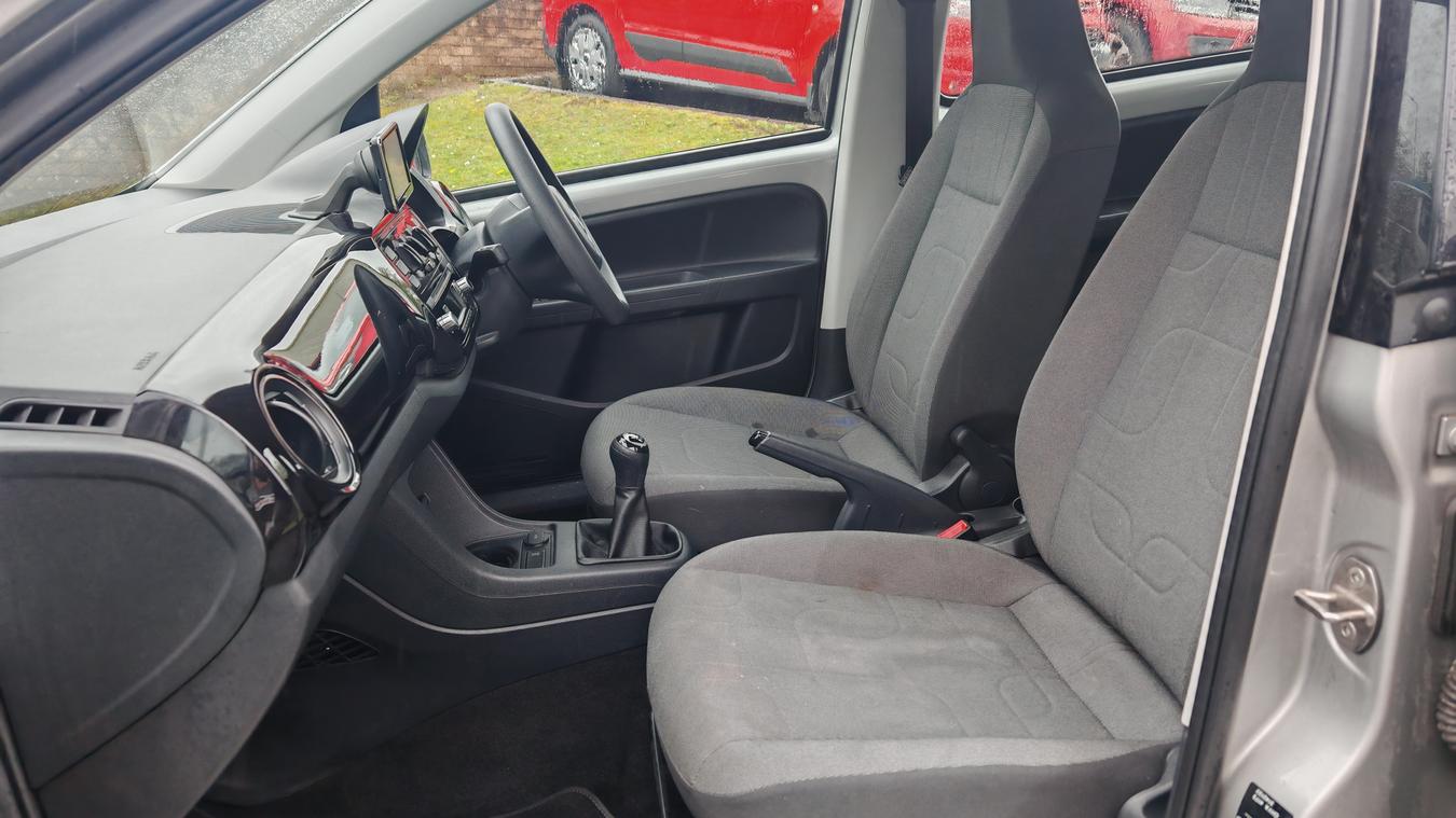 Used Volkswagen up! CA65HHK 10
