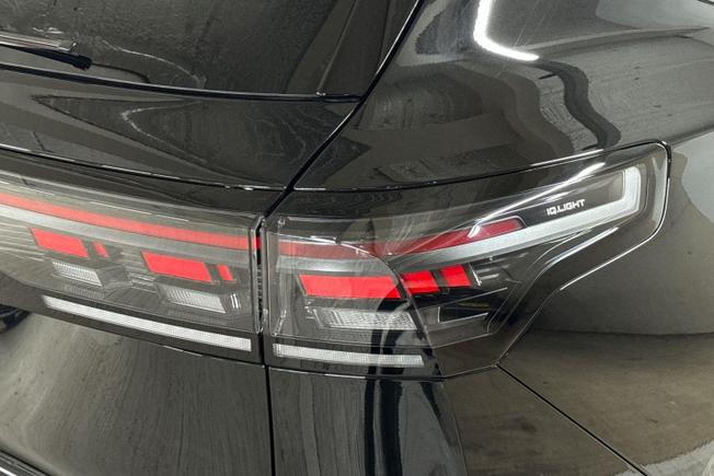 VOLKSWAGEN  Tiguan Photo 18