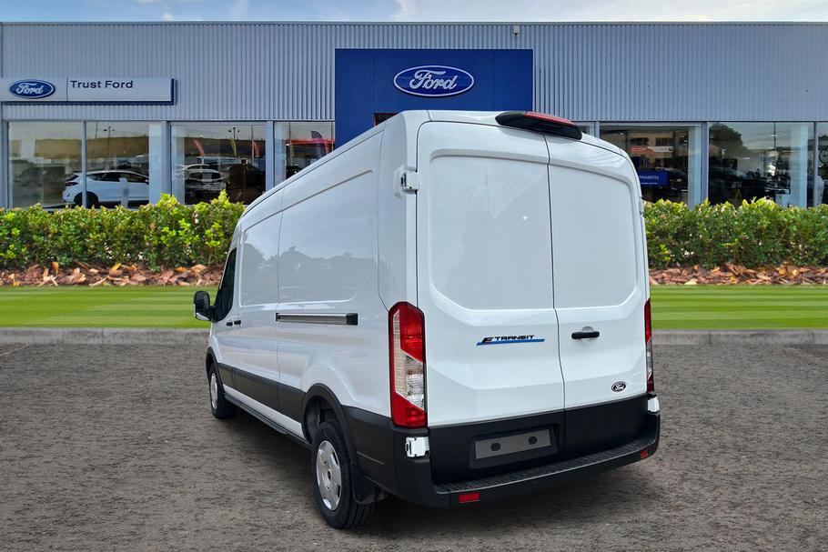Used Ford E-TRANSIT ETRANSITTREND10 2