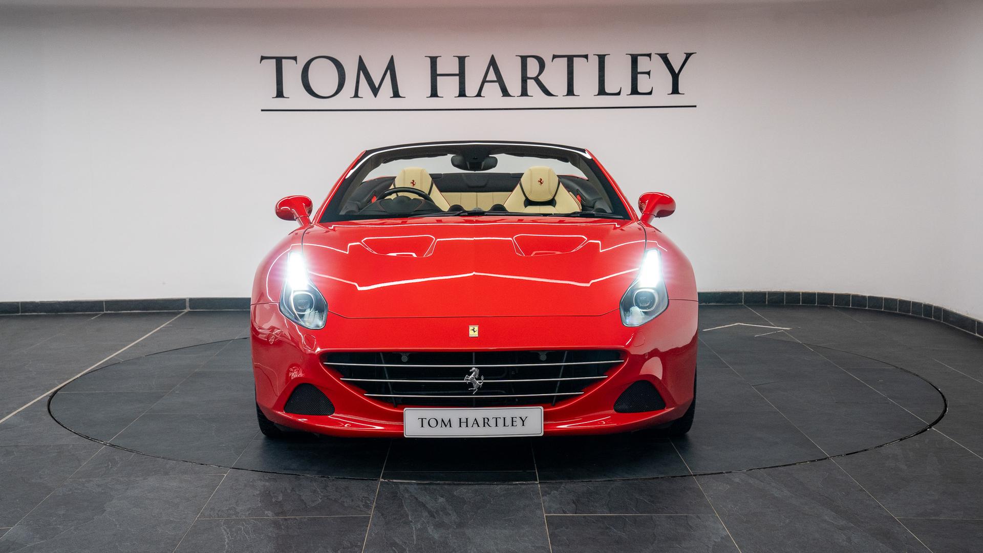 Ferrari California Photo 3b0b0180-d281-44b3-ac15-38709c060ffe.jpg