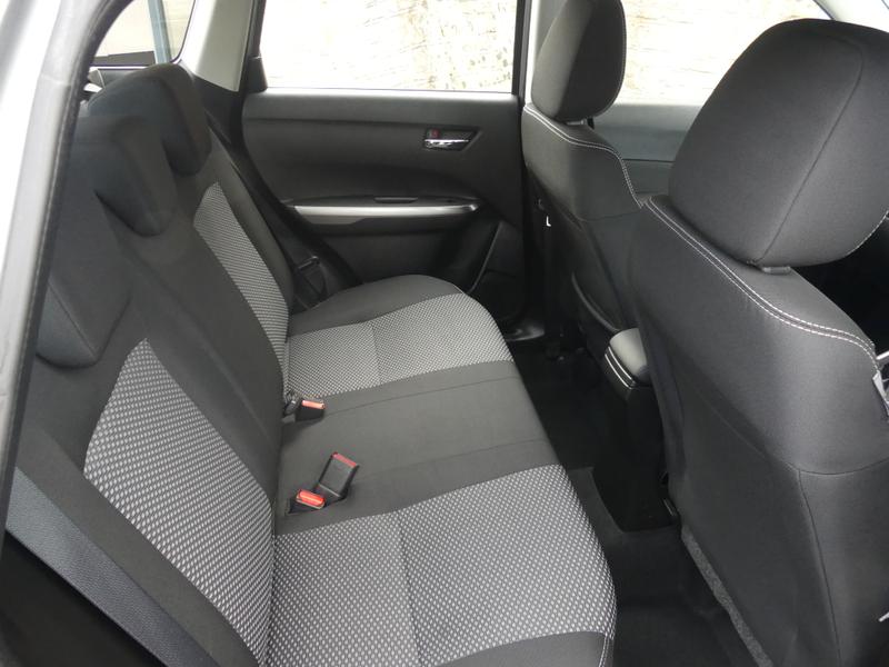 Suzuki Vitara Photo 3b11a6f3-d9a7-4978-b1fc-e7dc31db973a.jpg