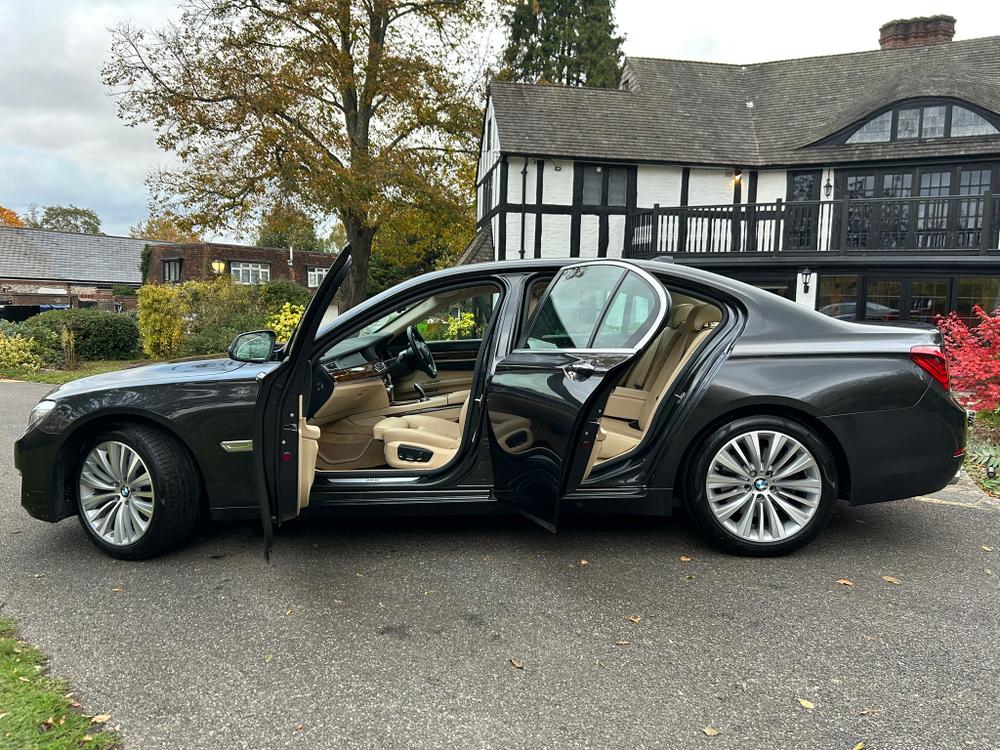 Used BMW 7 Series ESO65 16