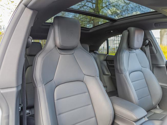PORSCHE Macan Photo 10